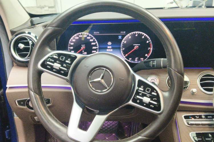 Used Mercedes-Benz E-Class 2020 Restyled E 300 L Exclusive Edition Steering Wheel