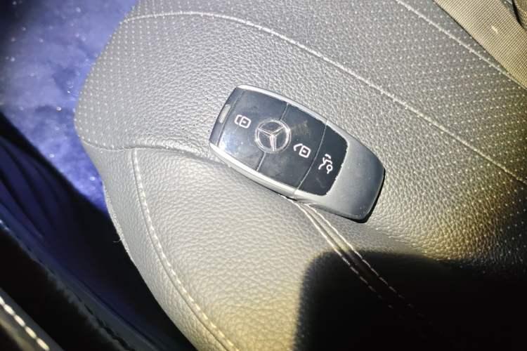 Used Mercedes-Benz E-Class 2020 E 300 L Stylish Model Vehicle Key