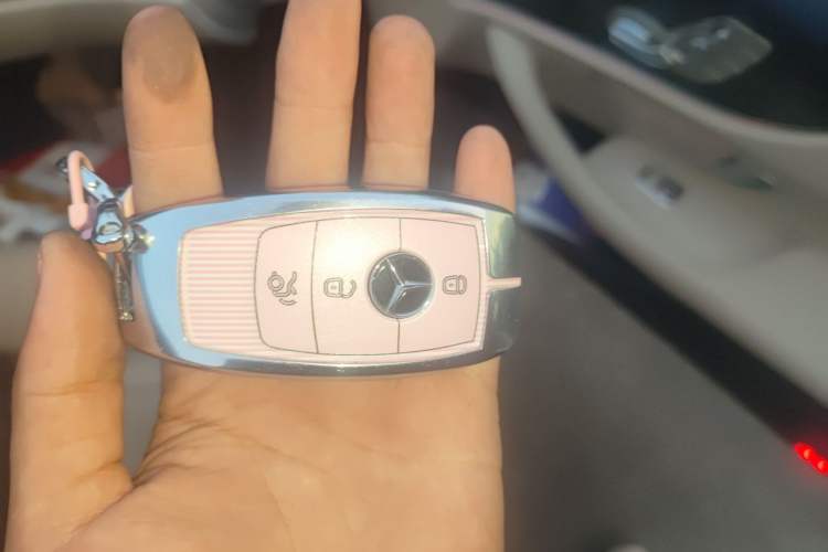 Used Mercedes-Benz E-Class 2020 E 260 Coupe Vehicle Key