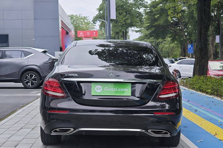 Used Mercedes-Benz E-Class 2020 E 300 L Sport Luxury Edition Exterior 7