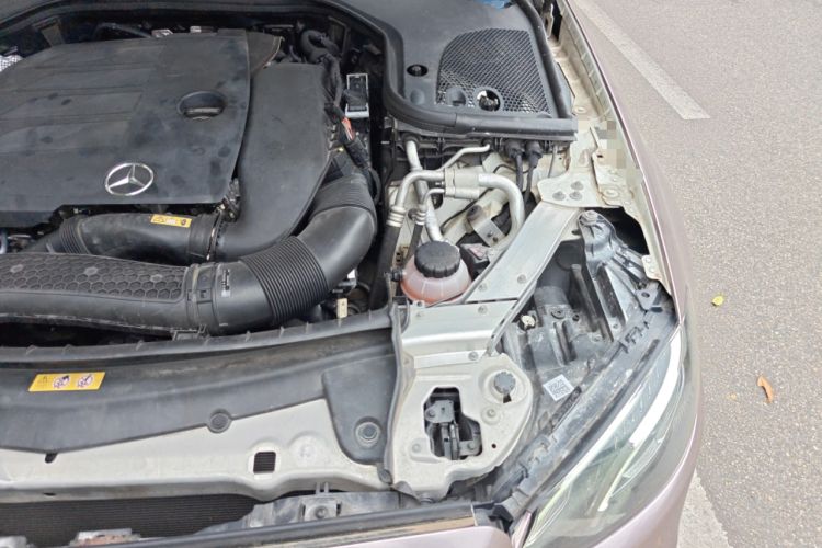 Used Mercedes-Benz E-Class 2020 E 260 Sport Edition 4MATIC Engine Bay Left