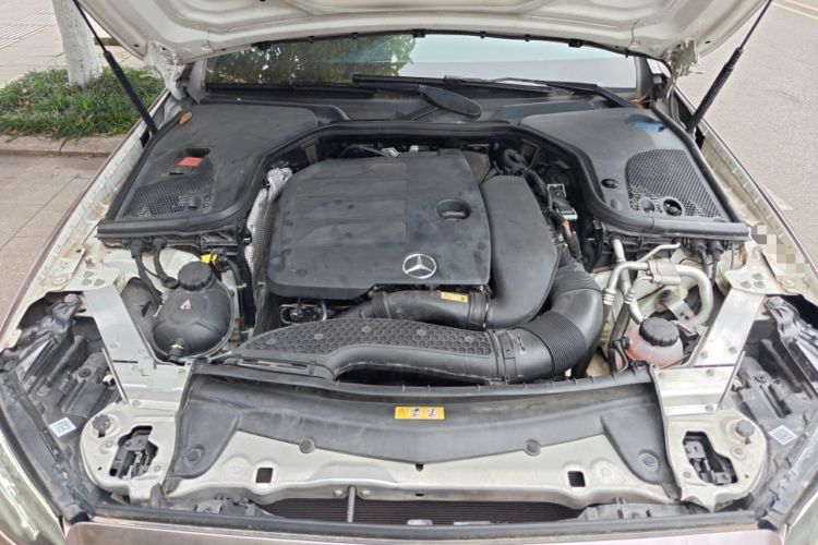 Used Mercedes-Benz E-Class 2020 E 260 Sport Edition 4MATIC Engine Bay