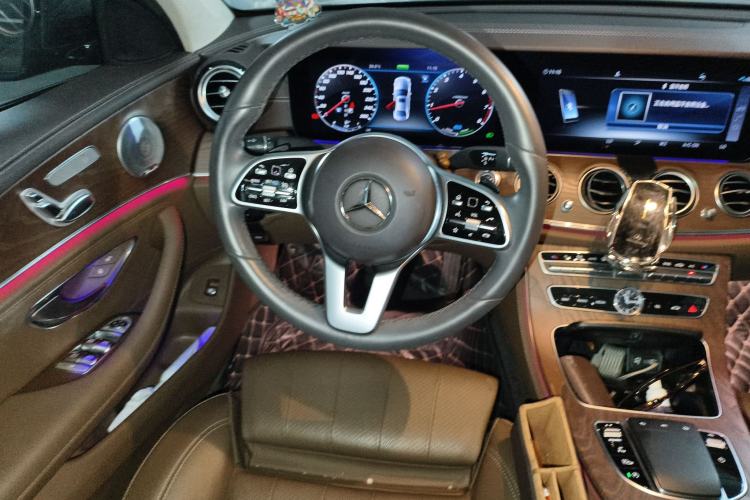 Used Mercedes-Benz E-Class 2020 E 260 L Steering Wheel