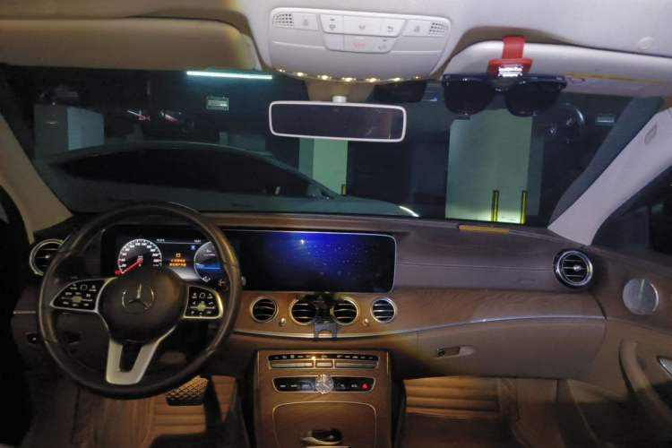 Used Mercedes-Benz E-Class 2020 E 300 L Luxury Model Headliner