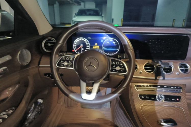 Used Mercedes-Benz E-Class 2020 E 300 L Luxury Model Steering Wheel
