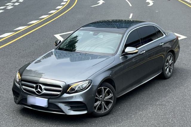 Mercedes-Benz E-Class 2020 Restyled E 300 L Sporty and Stylish Edition usado