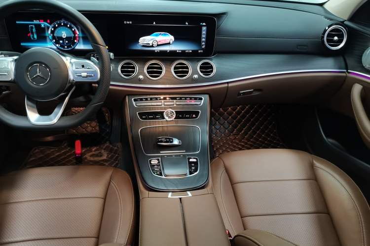 Used Mercedes-Benz E-Class 2020 Restyled E 300 L Sport Exclusive Edition Audio And AC Panel