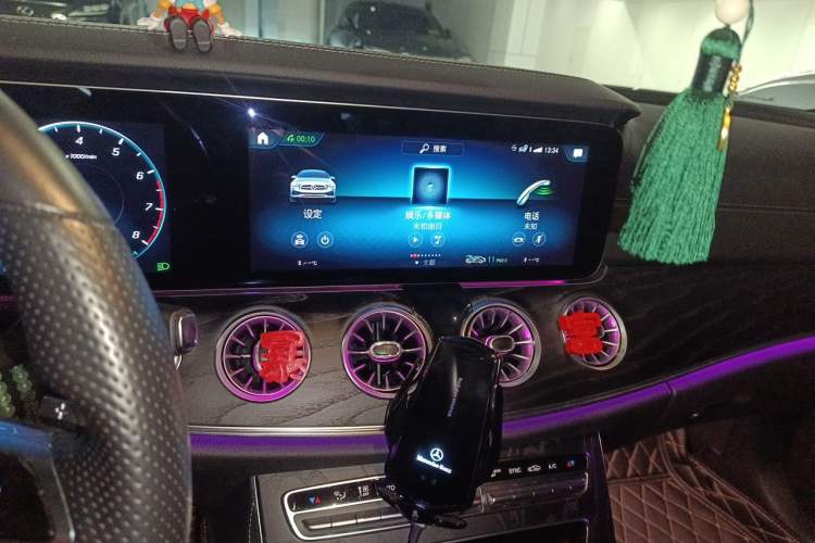 Used Mercedes-Benz E-Class 2020 E 260 Coupe Audio And AC Panel