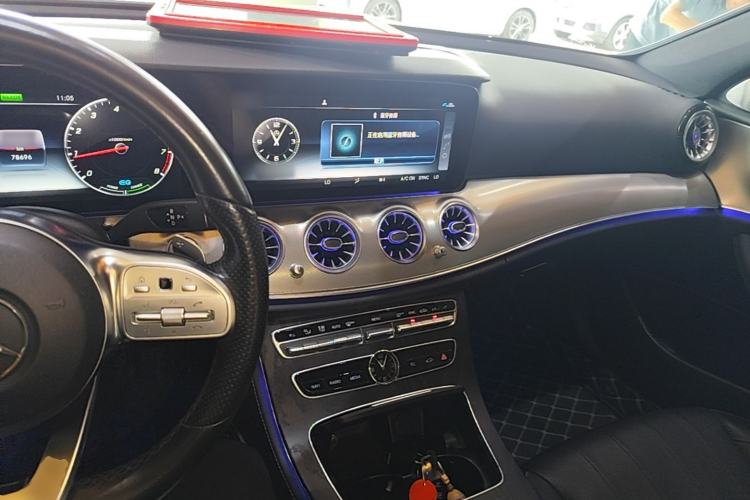 Used Mercedes-Benz E-Class 2020 Facelift E 260 Sport Edition Center Console