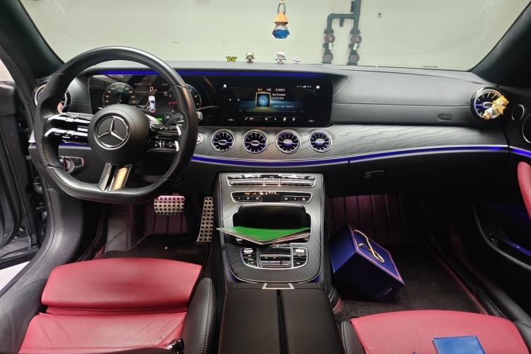 Used Mercedes-Benz E-Class 2020 E 260 Coupe Center Console