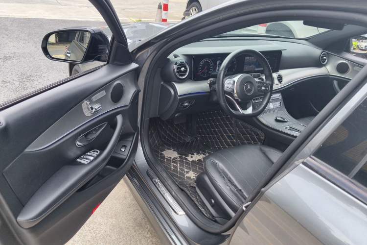 Used Mercedes-Benz E-Class 2020 E 260 Sport Edition 4MATIC Driver Seat