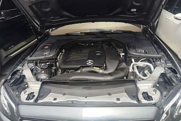 Used Mercedes-Benz E-Class 2020 Restyled E 300 L Sporty and Stylish Edition Engine Bay