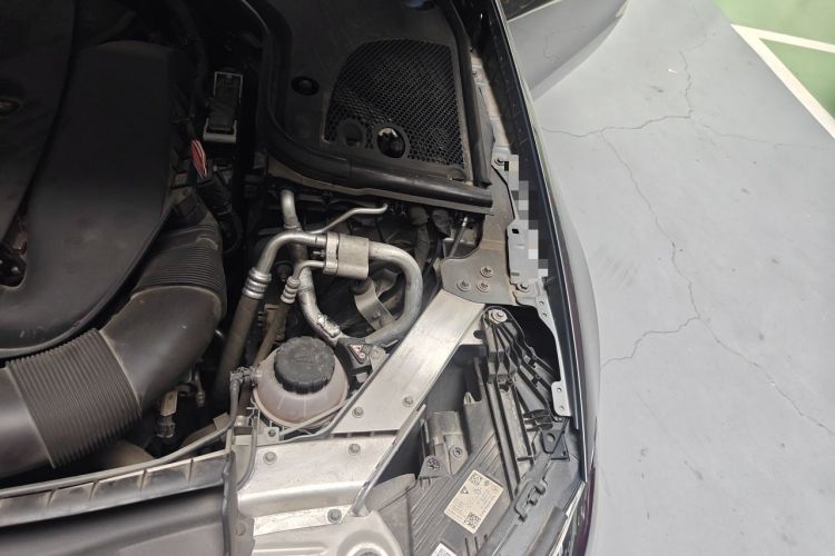 Used Mercedes-Benz E-Class 2020 E 260 Coupe Engine Bay Left