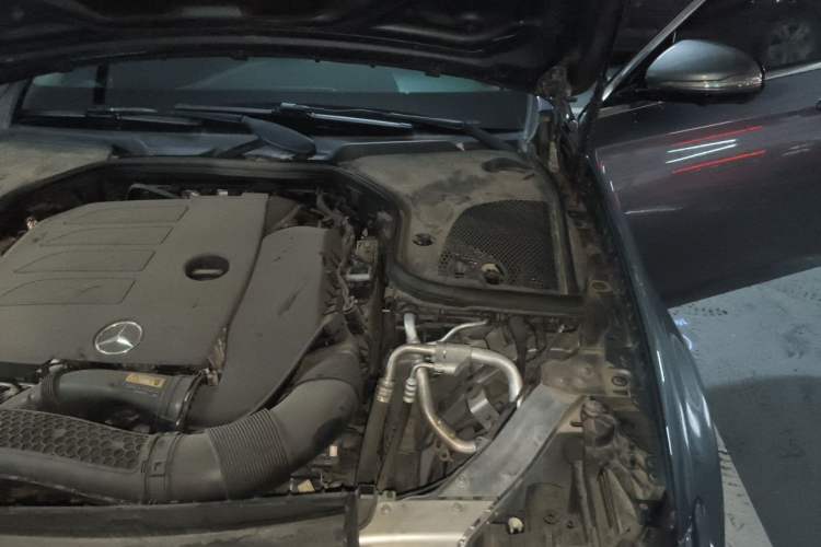 Used Mercedes-Benz E-Class 2020 E 300 L Sport Luxury Edition Engine Bay Left