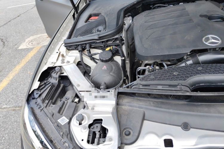 Used Mercedes-Benz E-Class 2020 E 260 Sport Edition Engine Bay Right
