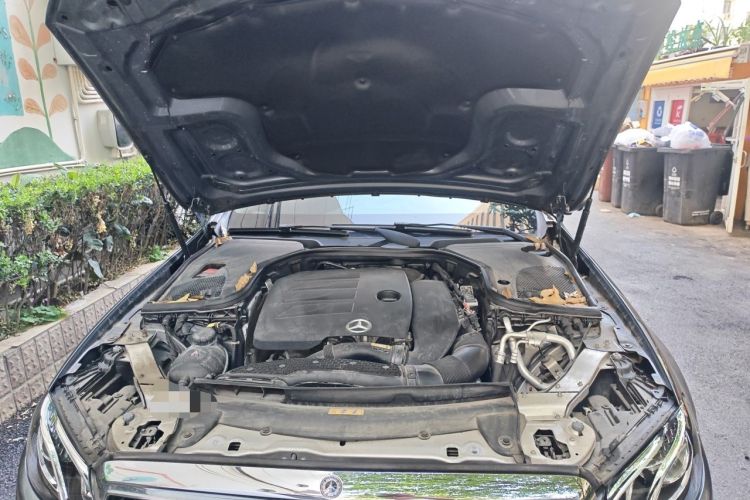 Used Mercedes-Benz E-Class 2020 Facelift E 300 L Stylish Edition Engine Bay