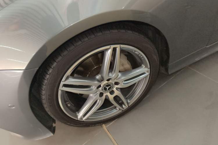 Used Mercedes-Benz E-Class 2020 E 260 Coupe Exterior 7
