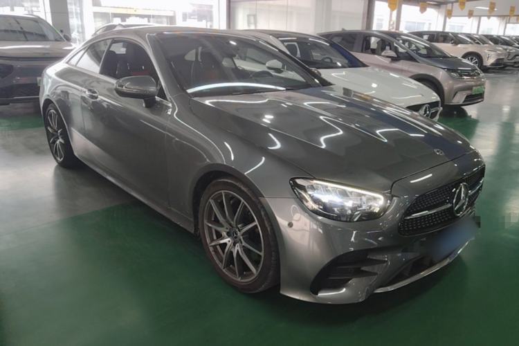 Used Mercedes-Benz E-Class 2020 E 260 Coupe Front Right 45 Deg