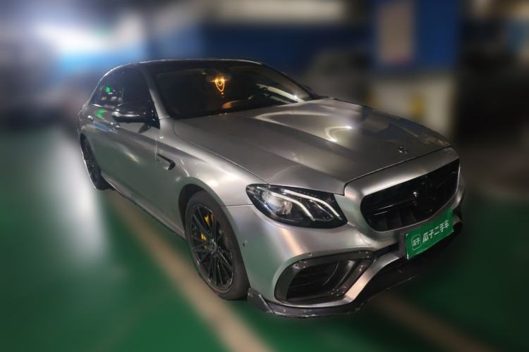 Used Mercedes-Benz E-Class 2020 E 300 L Sporty and Stylish Model Front Right 45 Deg