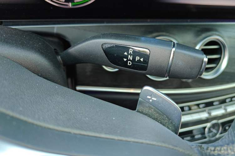 Used Mercedes-Benz E-Class 2020 Facelift E 260 L Sport Edition Gear Lever