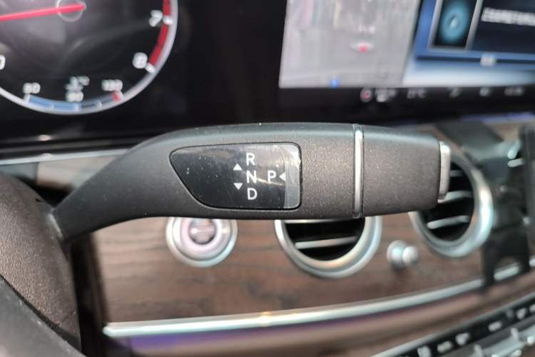 Used Mercedes-Benz E-Class 2020 E 300 L Luxury Model Gear Lever