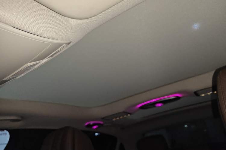 Used Mercedes-Benz E-Class 2020 Restyled E 300 L Sporty and Stylish Edition Headliner