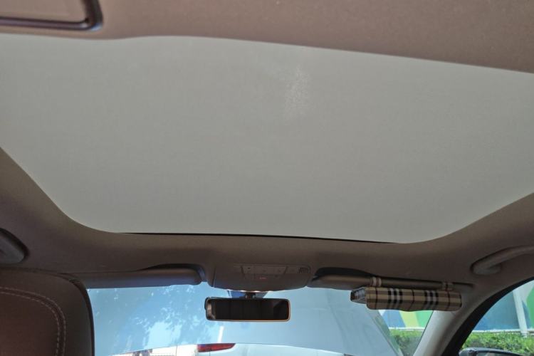 Used Mercedes-Benz E-Class 2020 Facelift E 300 L Stylish Edition Headliner
