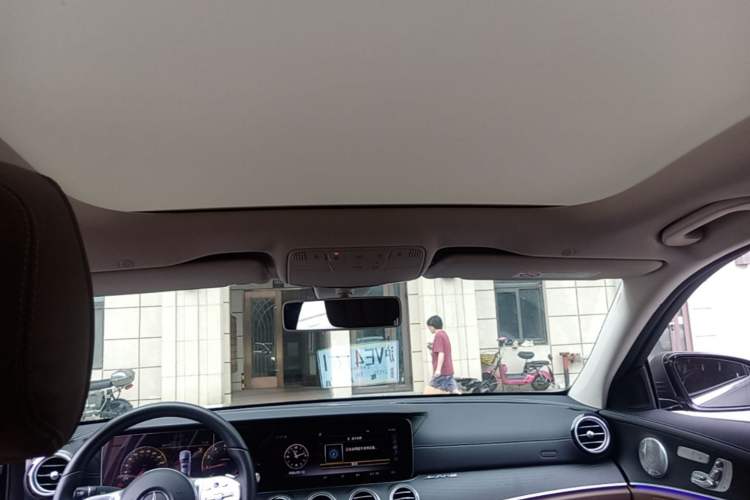 Used Mercedes-Benz E-Class 2020 Restyled E 300 L Sporty and Stylish Edition Headliner
