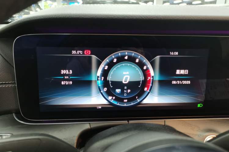 Used Mercedes-Benz E-Class 2020 Restyled E 300 L Sport Exclusive Edition Instrument Cluster