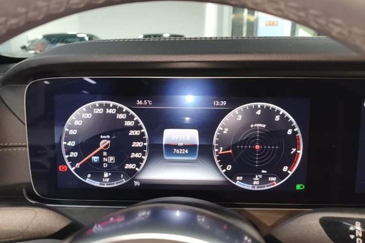 Used Mercedes-Benz E-Class 2020 Restyled E 300 L Sport Exclusive Edition Instrument Cluster