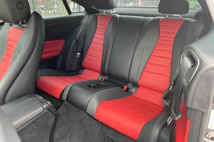 Used Mercedes-Benz E-Class 2020 E 260 Coupe Interior 3