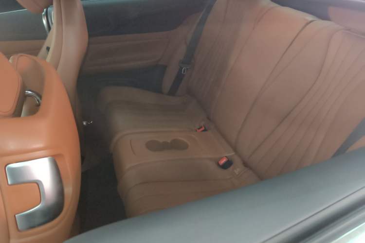 Used Mercedes-Benz E-Class 2020 E 260 Coupe Interior 4