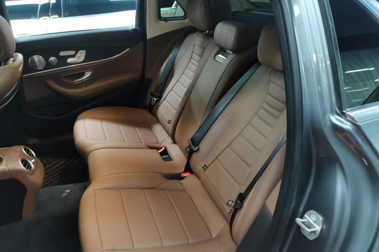 Used Mercedes-Benz E-Class 2020 Restyled E 300 L Sport Exclusive Edition Left Rear Seat