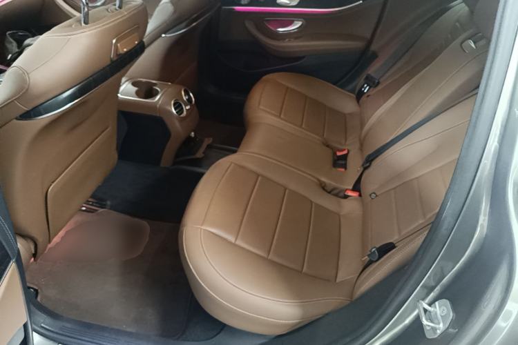 Used Mercedes-Benz E-Class 2020 E 300 L Sport Luxury Edition Left Rear Seat