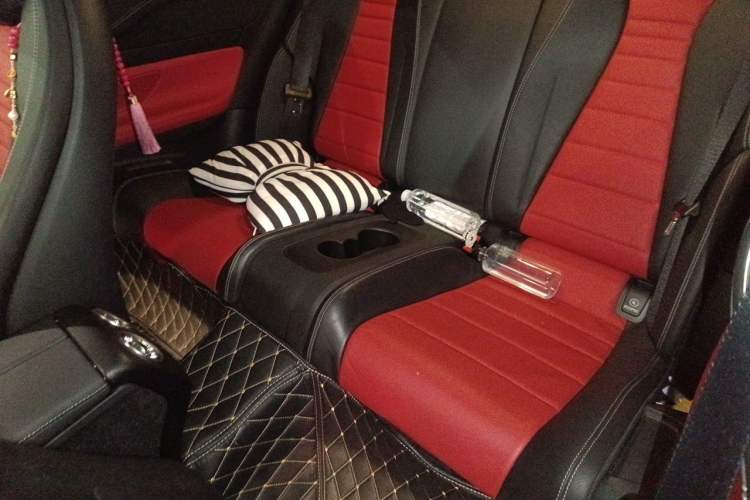 Used Mercedes-Benz E-Class 2020 E 260 Coupe Left Rear Seat