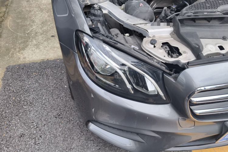 Used Mercedes-Benz E-Class 2020 E 260 Sport Edition 4MATIC Right Front Headlight