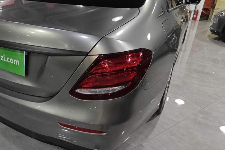 Used Mercedes-Benz E-Class 2020 Restyled E 300 L Sporty and Stylish Edition Right Rear Taillight