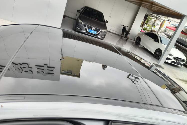 Used Mercedes-Benz E-Class 2020 Facelift E 260 Sport Edition Roof