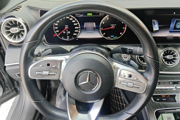 Used Mercedes-Benz E-Class 2020 E 260 Coupe Steering Wheel