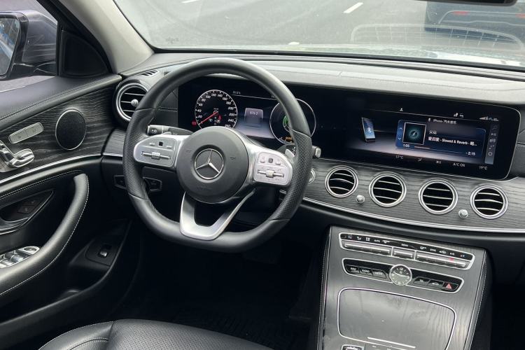 Used Mercedes-Benz E-Class 2020 Restyled E 300 L Sporty and Stylish Edition Steering Wheel