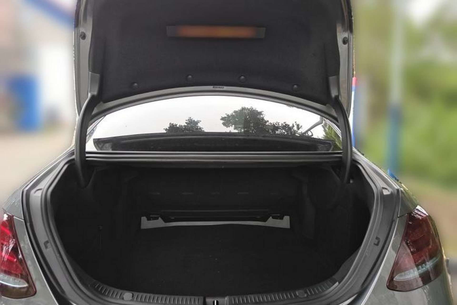 Used Mercedes-Benz E-Class 2020 Facelift E 260 L Sport Edition Trunk