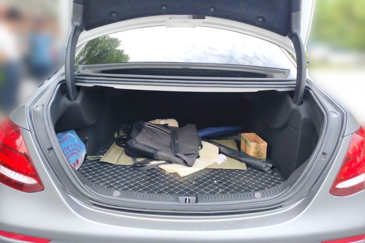 Used Mercedes-Benz E-Class 2020 E 260 Sport Edition Trunk