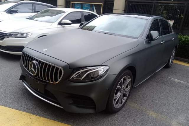 Ojetý Mercedes-Benz E-Class 2020 Restyled E 300 L Sporty and Stylish Edition