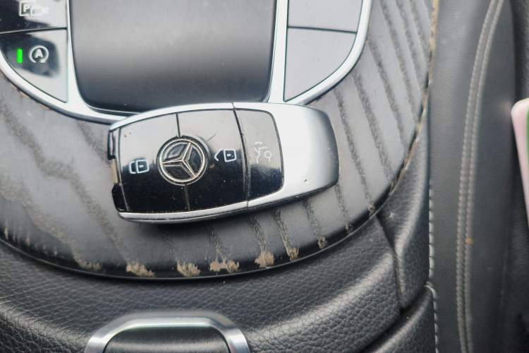 Used Mercedes-Benz E-Class 2020 E 260 Sport Edition Vehicle Key