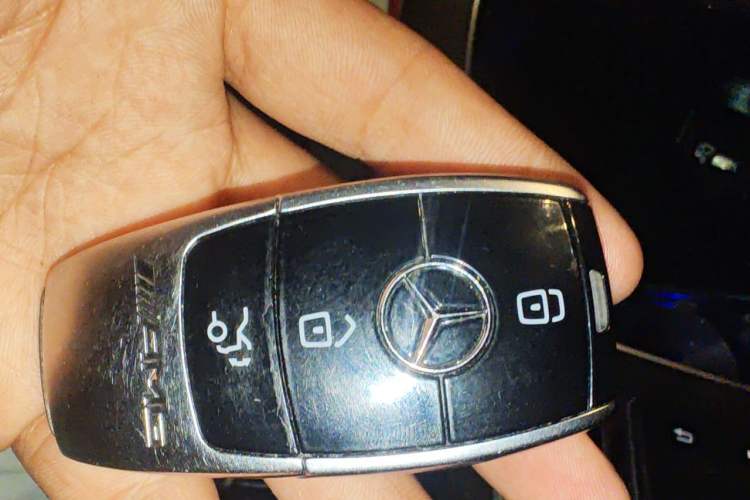 Used Mercedes-Benz E-Class 2020 E 300 L Sporty and Stylish Model Vehicle Key