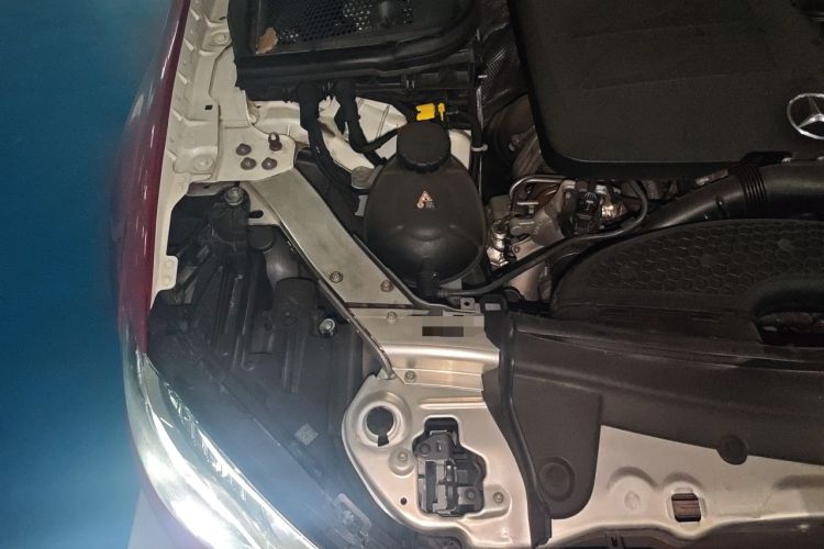 Used Mercedes-Benz E-Class 2020 Facelift E 260 L Sport Edition Engine Bay Right