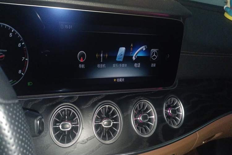 Used Mercedes-Benz E-Class 2020 E 260 Coupe Audio And AC Panel
