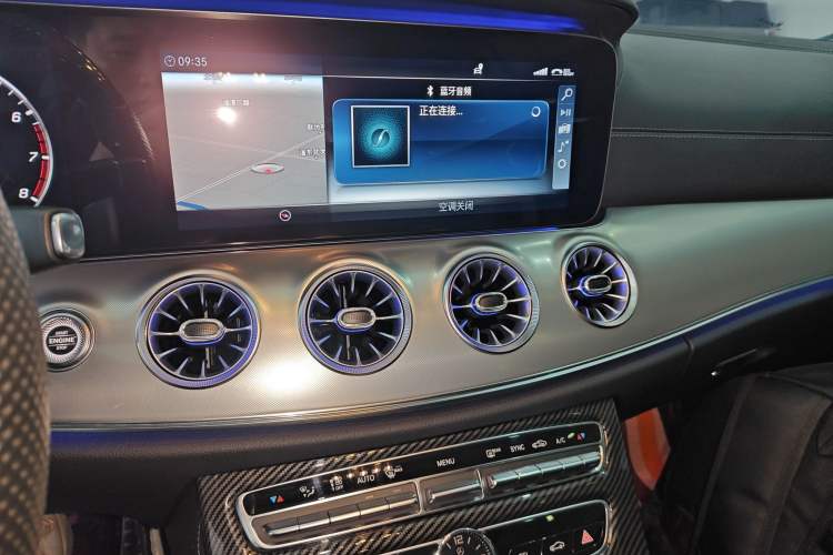 Used Mercedes-Benz E-Class 2020 E 260 Coupe Audio And AC Panel