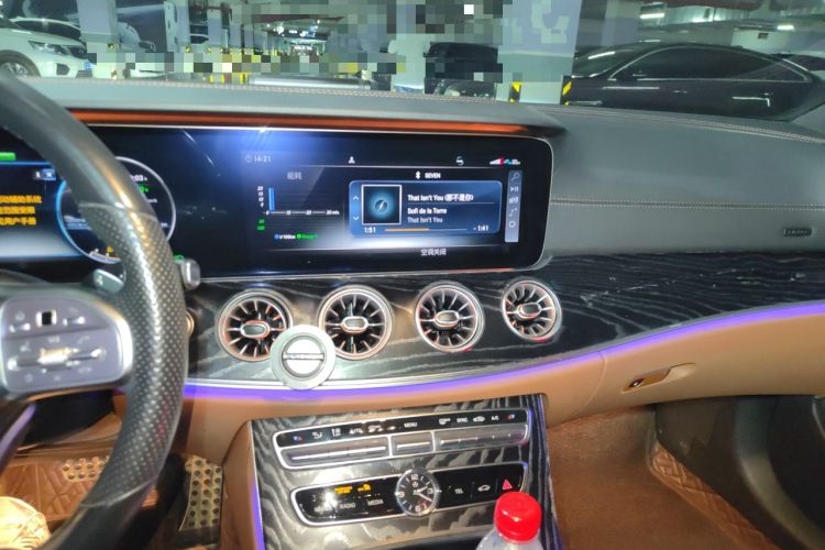 Used Mercedes-Benz E-Class 2020 E 260 Coupe Audio And AC Panel