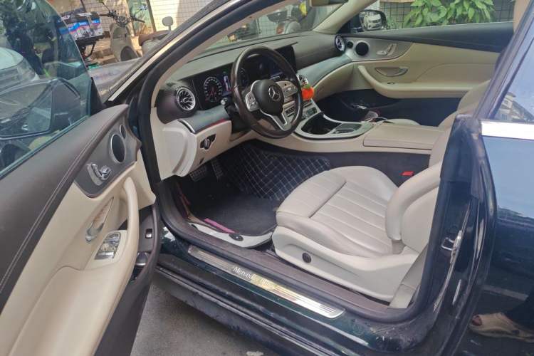 Used Mercedes-Benz E-Class 2020 E 260 Coupe Driver Seat